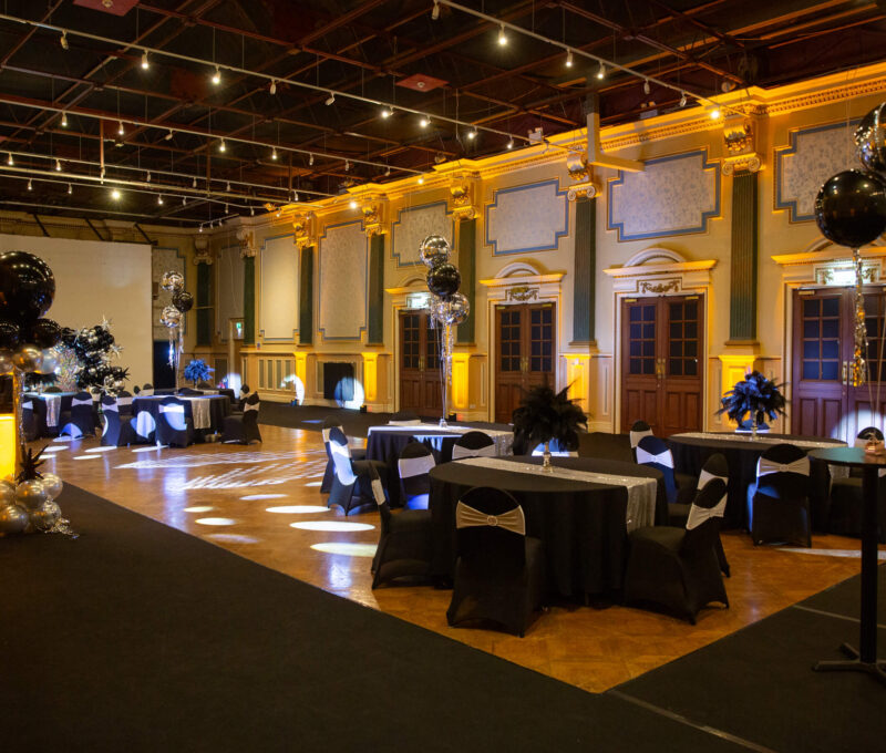 Gold Room 